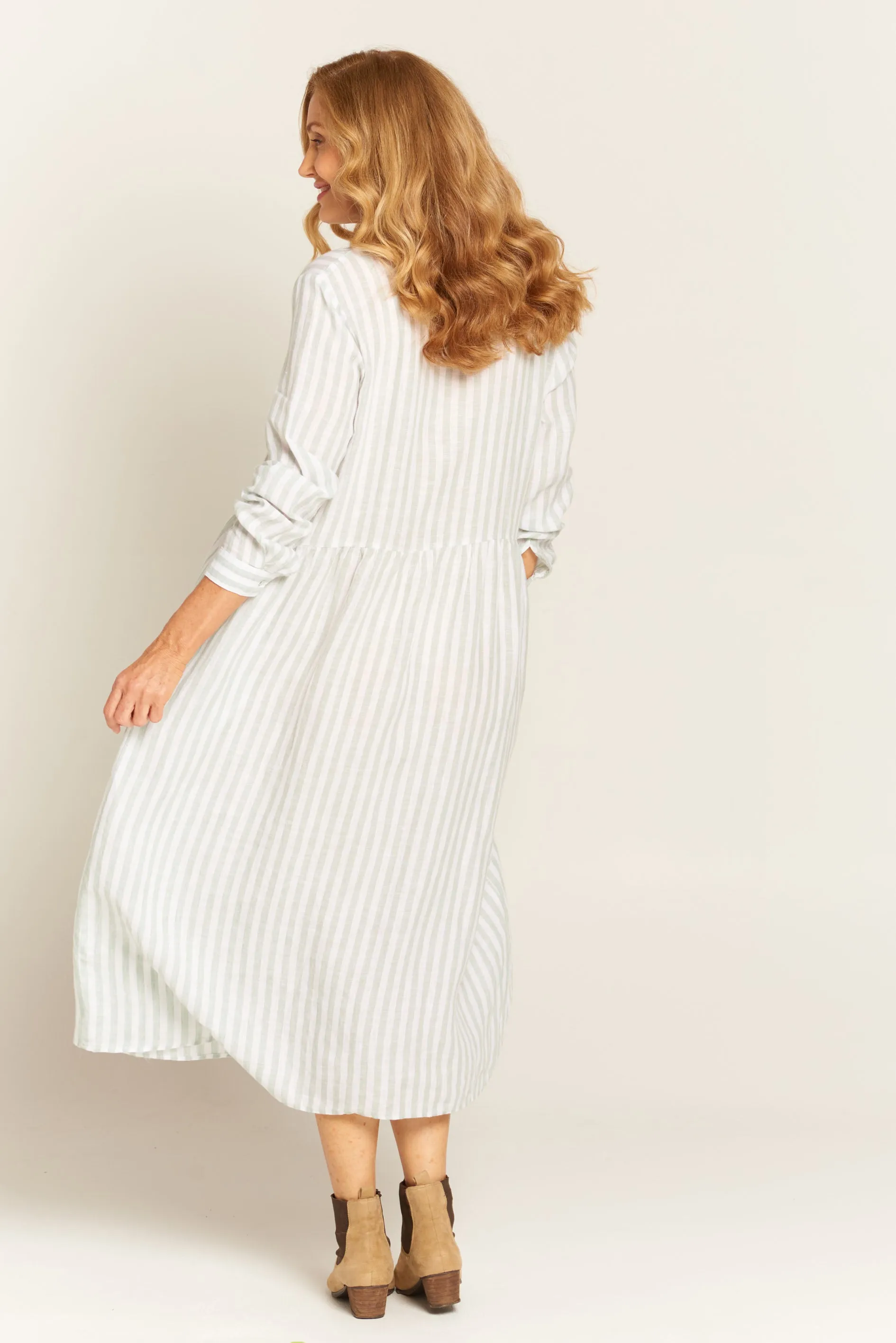 Beverley Dress Sage / White