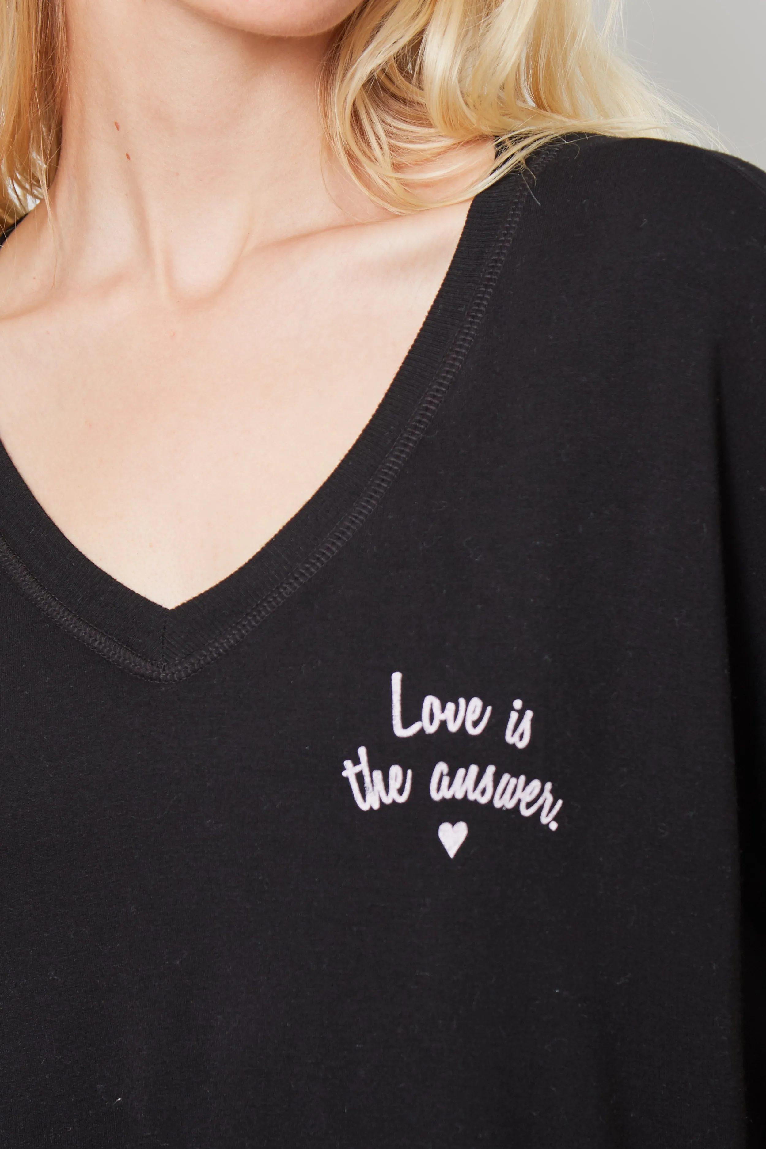 Carrie | V-Neck Pullover