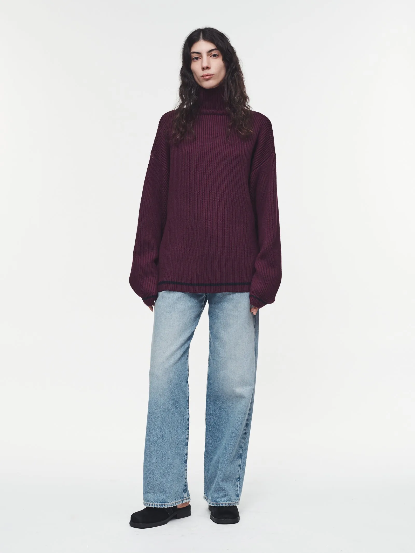 Ribbed Turtleneck in Plum