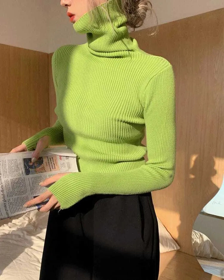 Sandra Ribbed Women's Turtleneck Sweater