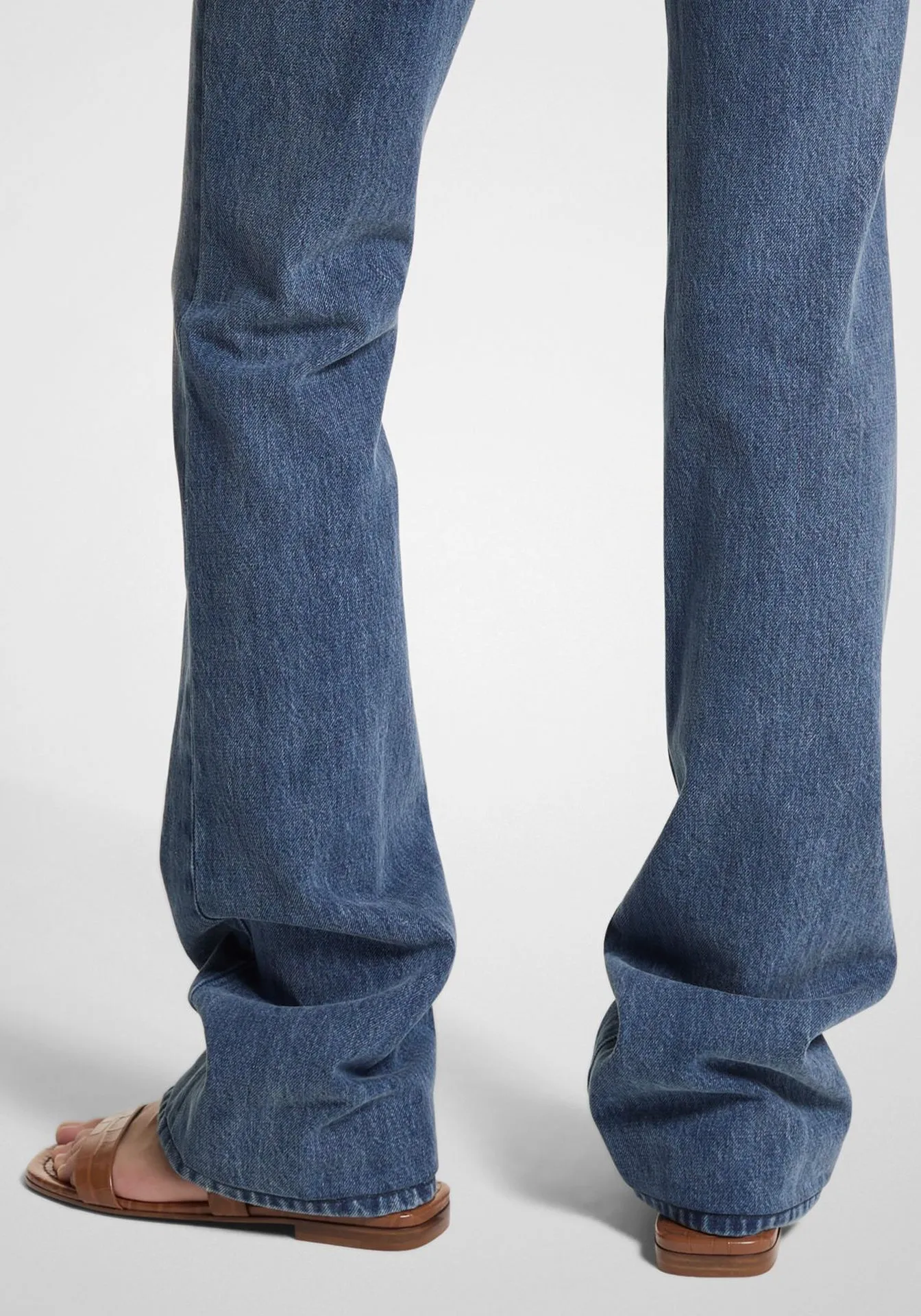 Slim Stovepipe Jean