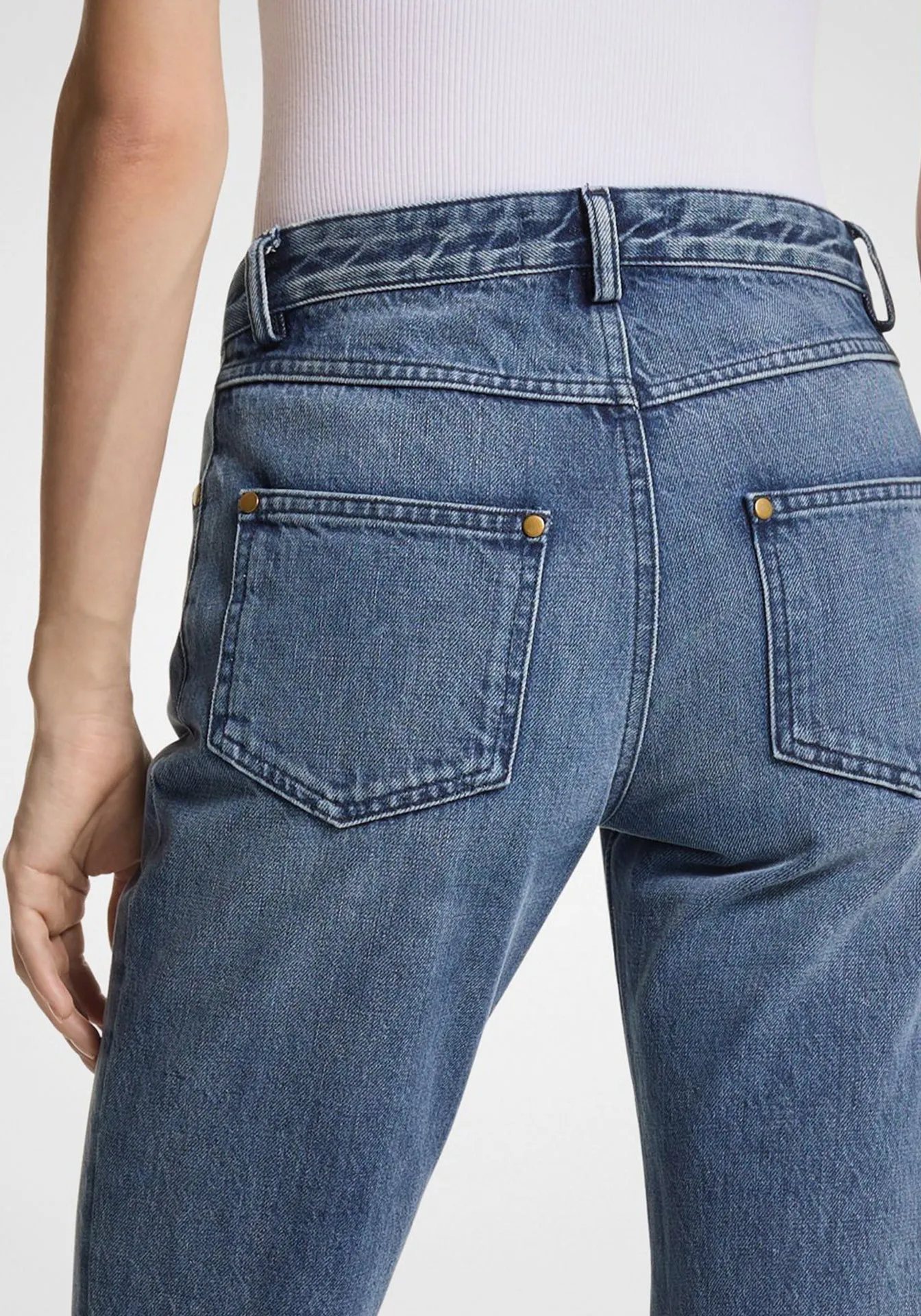 Slim Stovepipe Jean